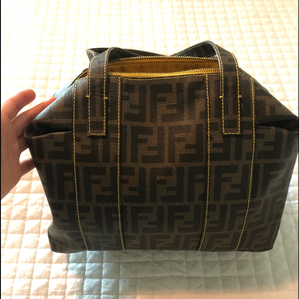 Fendi purse